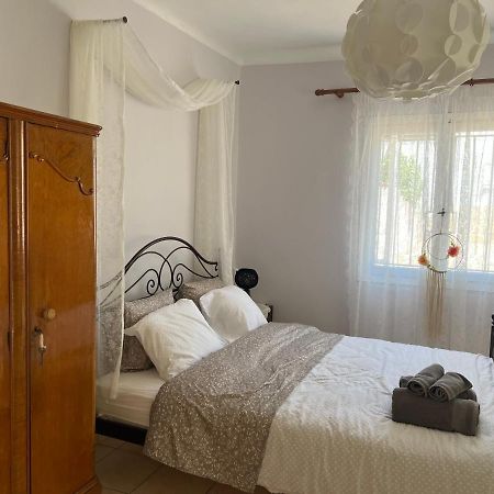 Yiayia Katina'S House Apartman Corinth Kültér fotó