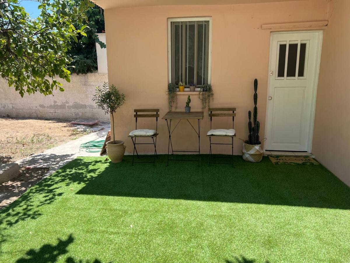 Yiayia Katina'S House Apartman Corinth Kültér fotó